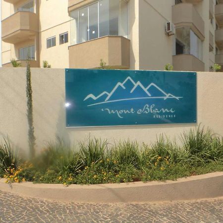 Flat 208 Mont Blanc Apartment Caldas Novas Exterior photo